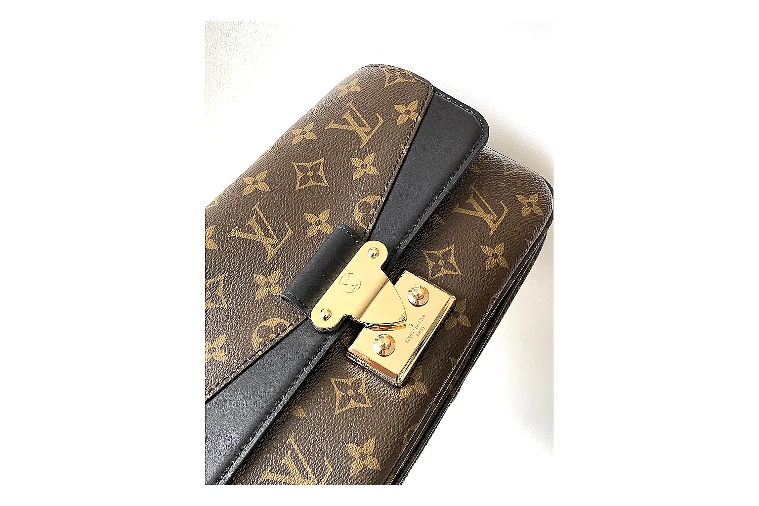 kakoscout.com Louis Vuitton Brown Monogram Mini Pochette 0801 Brown Monogram mini-crossbody product image thumbnail 5