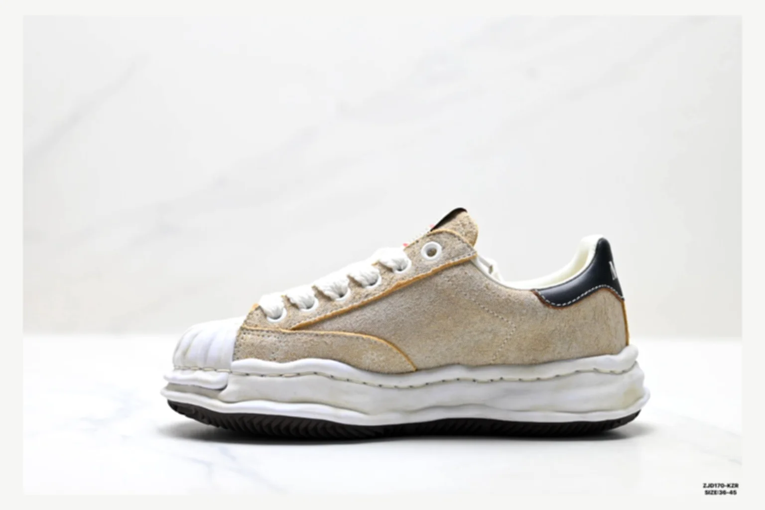 Maison Mihara Yasuhiro Blakey White Black Low Top comparison proof image SKU 1182167448