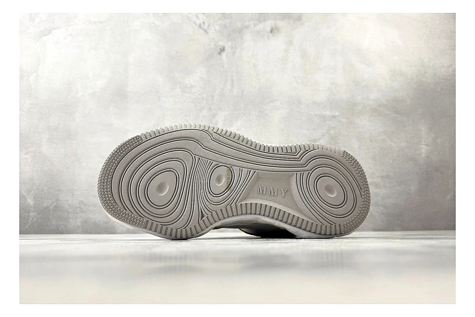 Maison Mihara Yasuhiro Blakey Beige Distressed comparison photo showing beige distressed canvas upper, warped sculpted white sole, low lace profile, and intentionally worn texture thumbnail 4