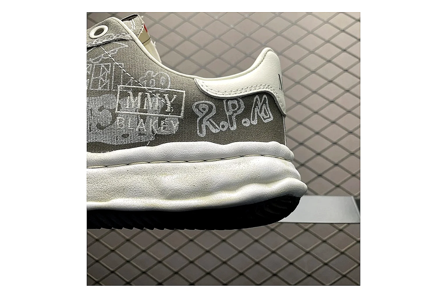 Maison Mihara Yasuhiro Blakey Grey comparison signal photo with white grey blakey distressed low-top with canvas upper and low top shape thumbnail 5
