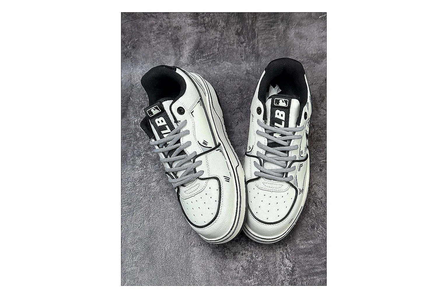 MLB Chunky Liner Mixed Sneakers comparison signal image SKU 1182167365 thumbnail 6