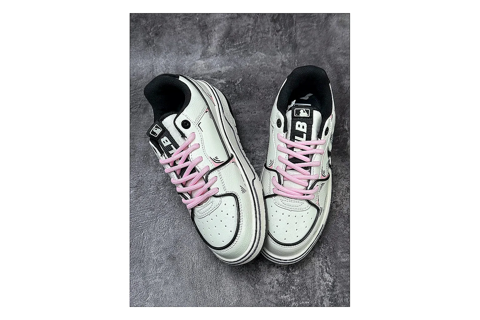 MLB Chunky Liner Mixed Sneakers comparison signal image SKU 1182167368 thumbnail 2