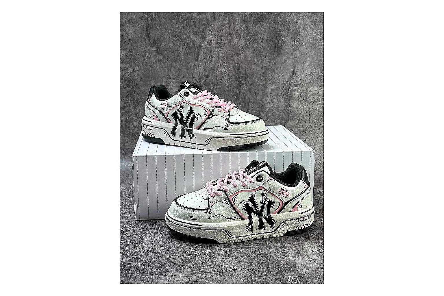 MLB Chunky Liner Mixed Sneakers comparison signal image SKU 1182167368 thumbnail 4