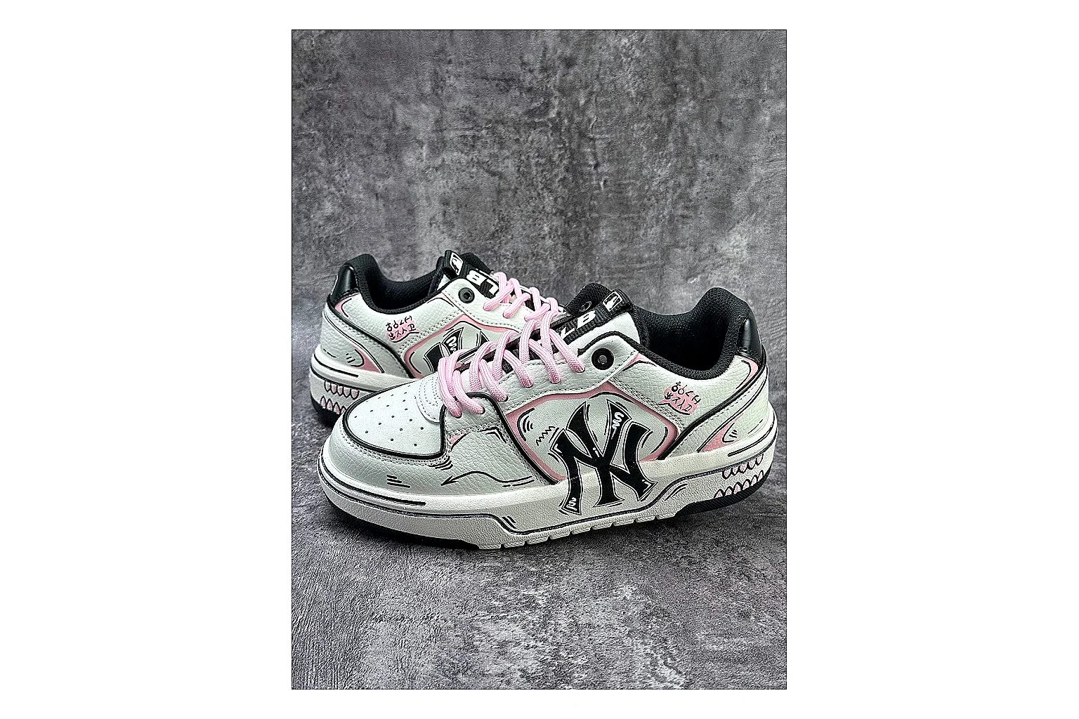 MLB Chunky Liner Mixed Sneakers comparison signal image SKU 1182167368 thumbnail 6