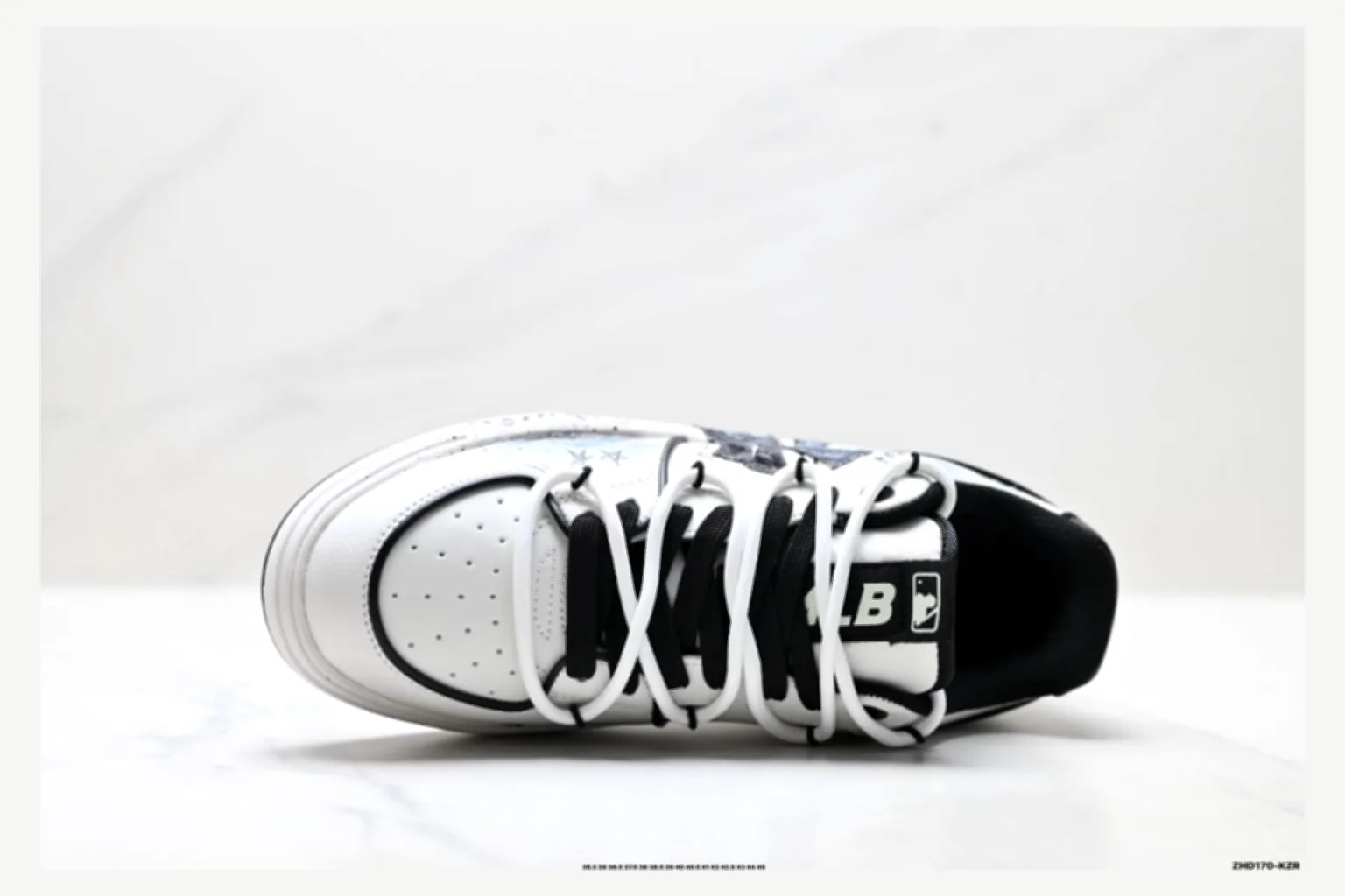 MLB Chunky Liner Mixed Sneakers comparison signal image SKU 1182167452 thumbnail 6