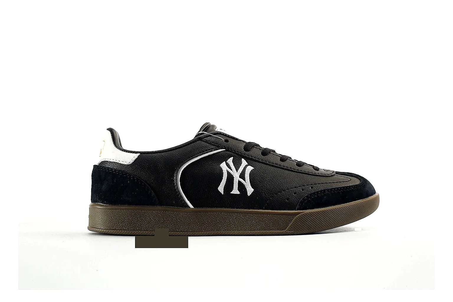 MLB NY Court Black Suede Sneaker 0971 comparison gallery with QC evidence thumbnail 2