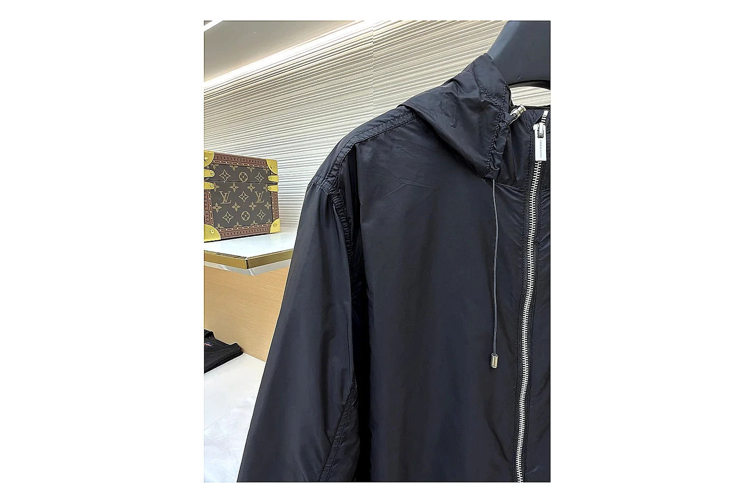 Moncler Nylon Hooded Jacket Black Jacket comparison signal photo with black nylon hooded jacket with nylon texture, hood structure, zipper line, sleeve cuffs, and light shell shape thumbnail 3
