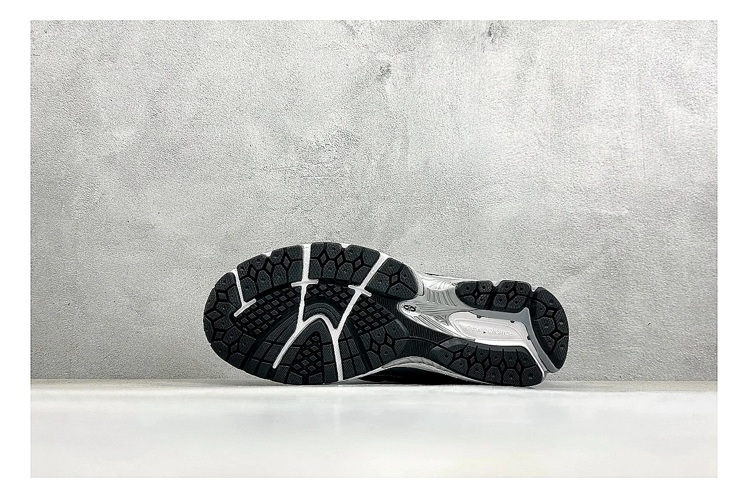 New Balance 1906 Black Silver comparison photo showing black mesh base, silver overlays, technical 1906 runner structure, and layered performance sole thumbnail 4