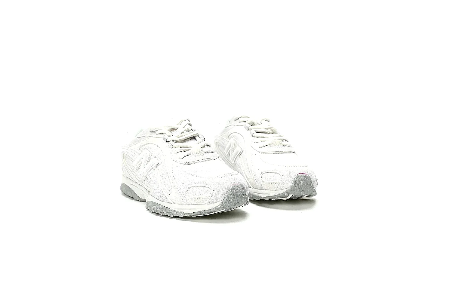 New Balance 204L white grey trainer with visible N logo and grey outsole thumbnail 4