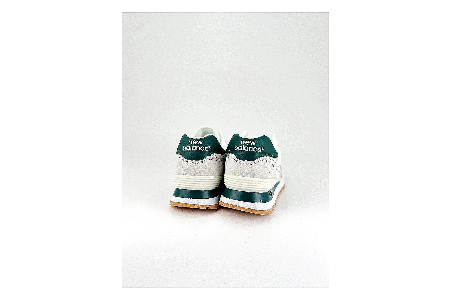 kakoscout.com New Balance 530 White Green comparison signal card six-photo gallery thumbnail 3
