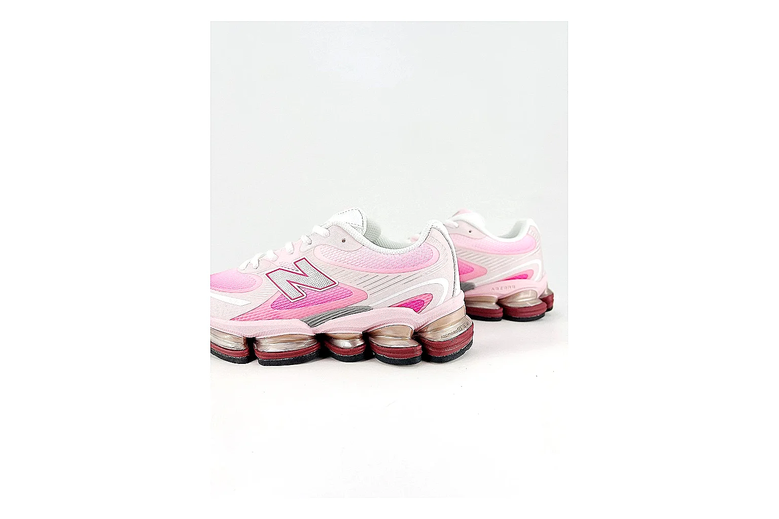 kakoscout.com New Balance 9060 Pink White comparison signal card six-photo gallery thumbnail 5
