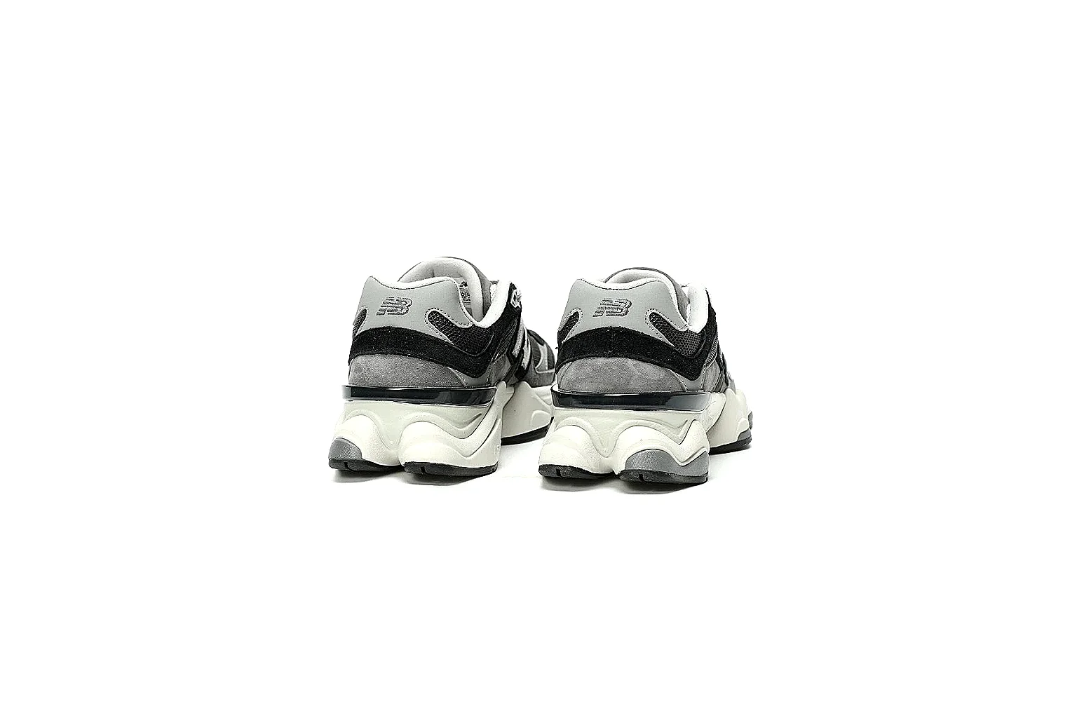 New Balance black grey runner six-angle QC scout gallery thumbnail 5