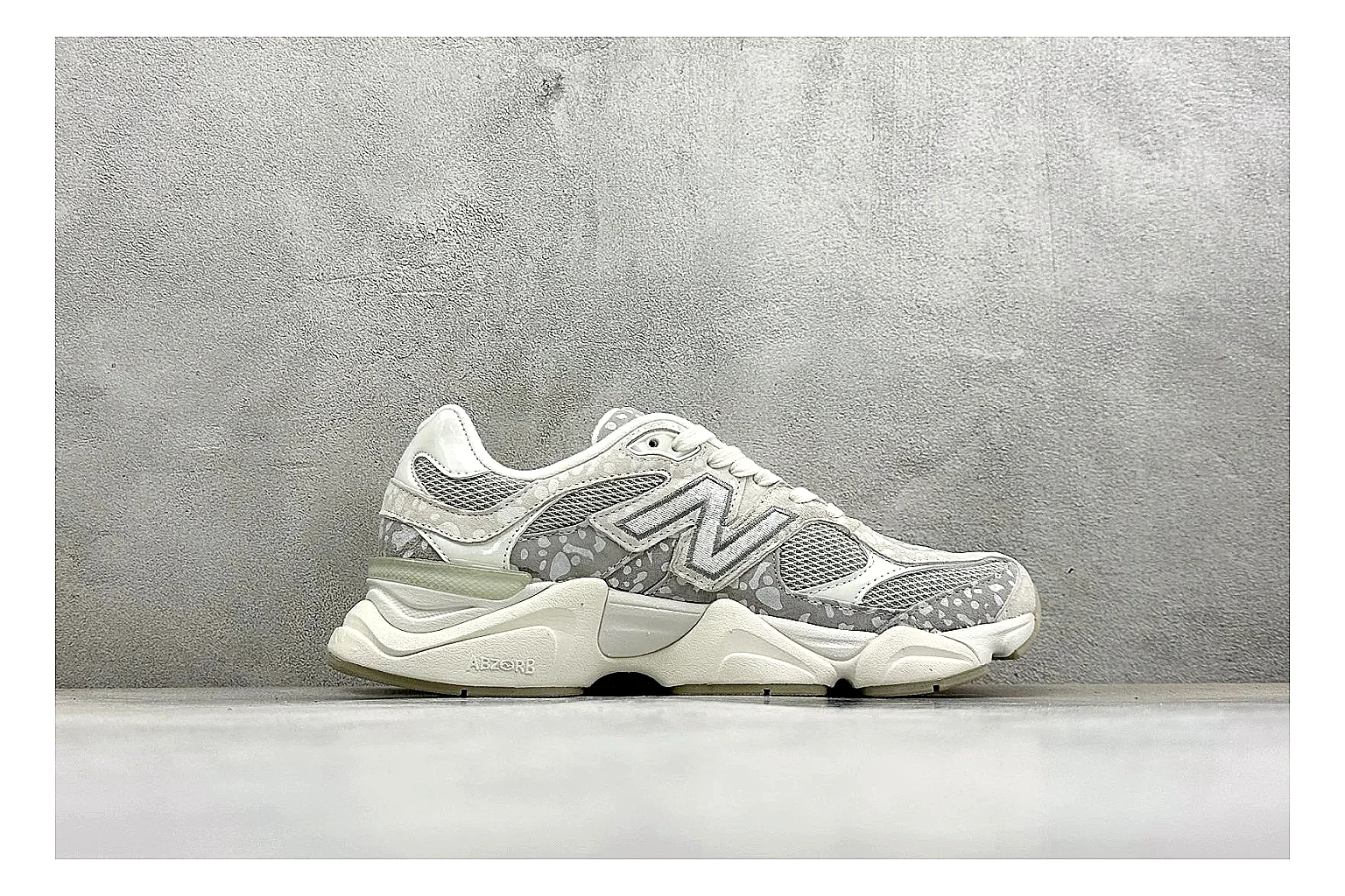 New Balance 9060 silver grey comparison signal image thumbnail 6