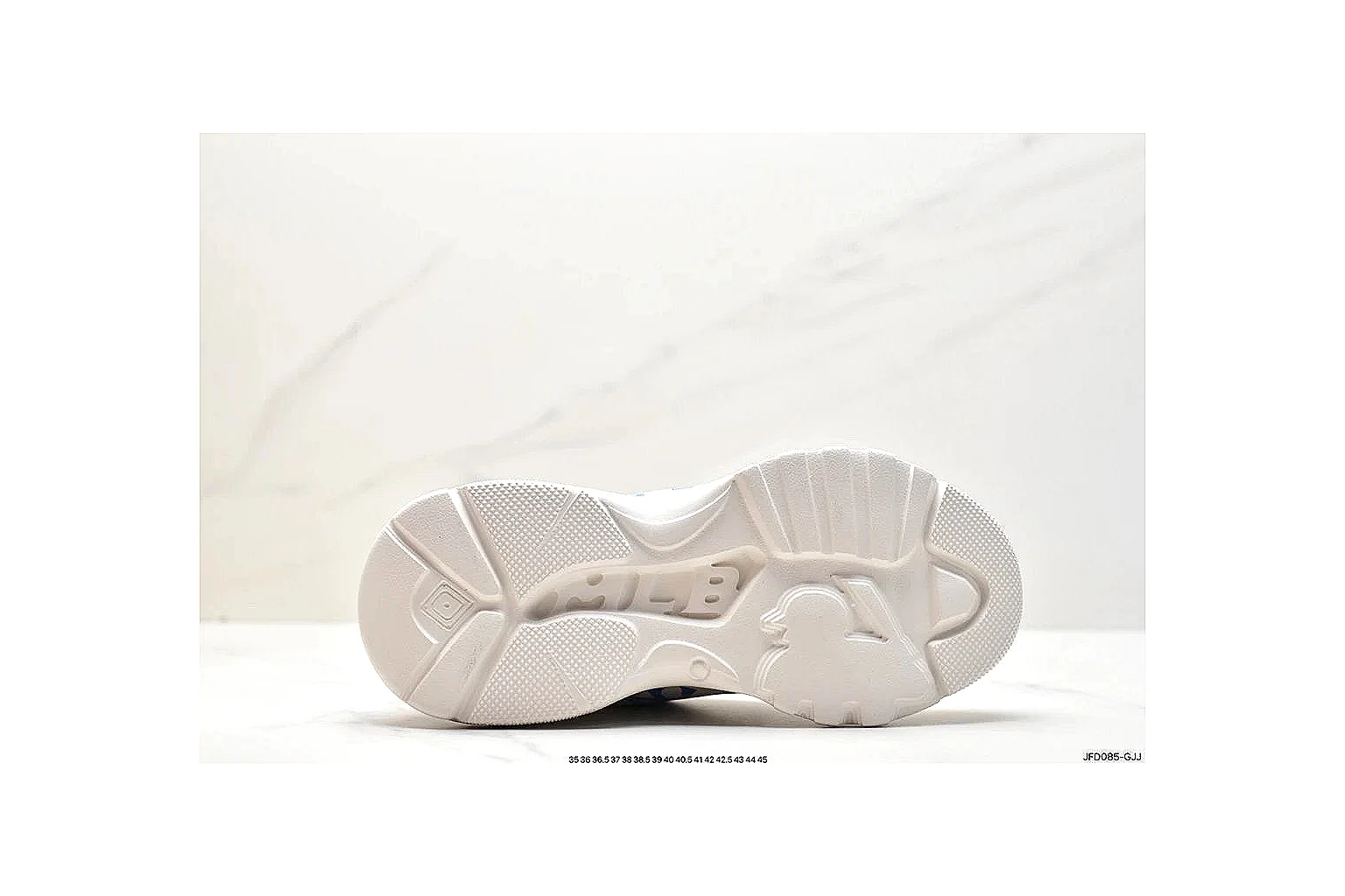 kakoscout.com New Balance 9060 White Pastel comparison signal card six-photo gallery thumbnail 5