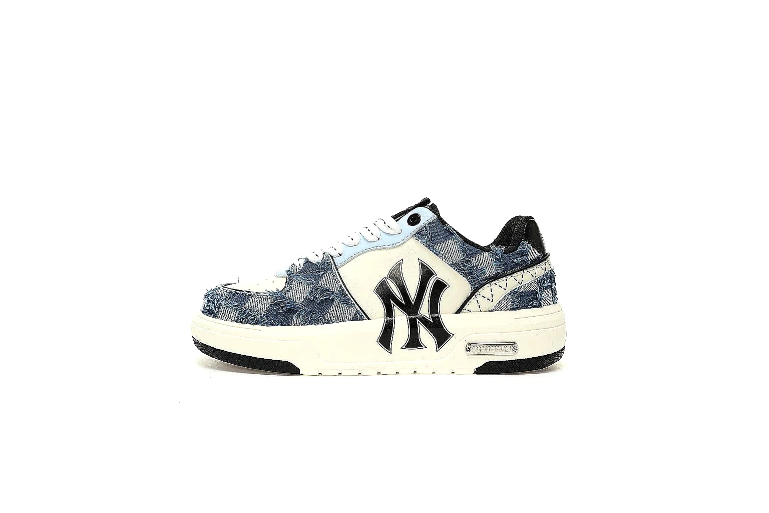 Kako Scout comparison images for New Balance Camo Blue Runner Sneaker