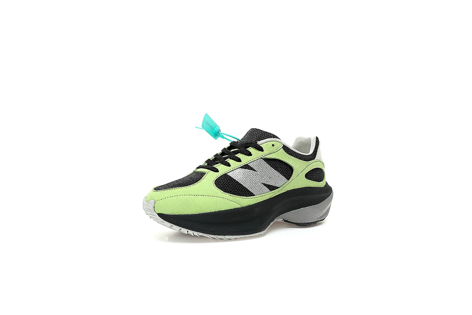 Kako Scout comparison images for New Balance Green Black Trail Runner Sneaker