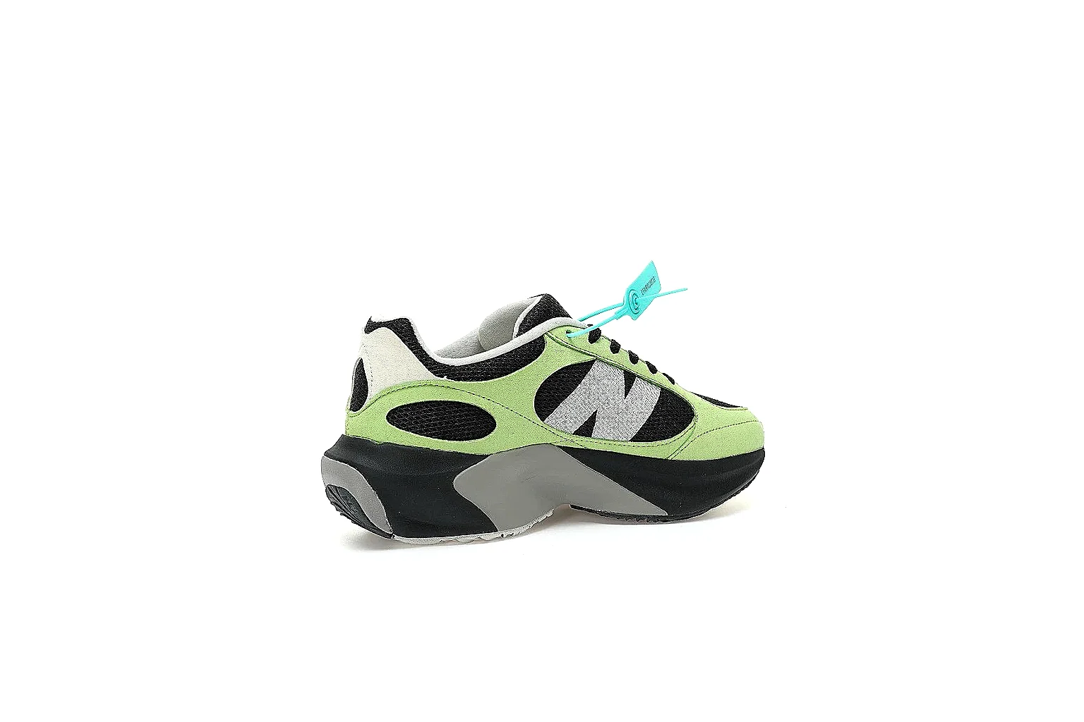 Kako Scout comparison images for New Balance Green Black Trail Runner Sneaker thumbnail 2
