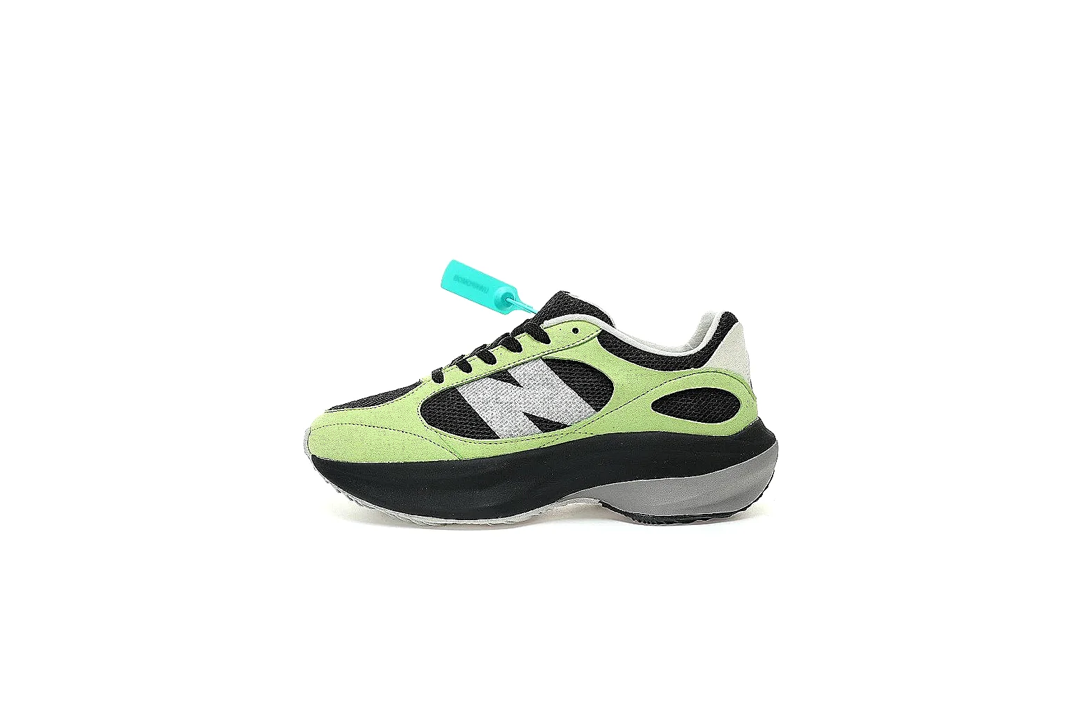 Kako Scout comparison images for New Balance Green Black Trail Runner Sneaker thumbnail 6