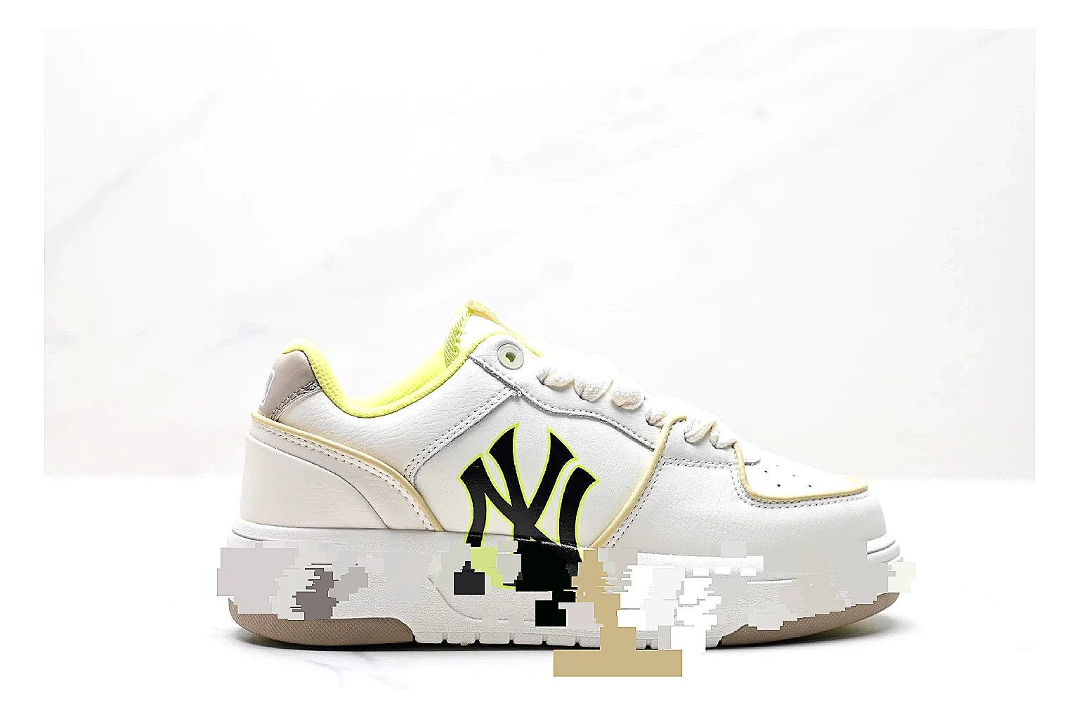 kakoscout.com New Balance Low Court White Neon comparison signal card six-photo gallery thumbnail 2