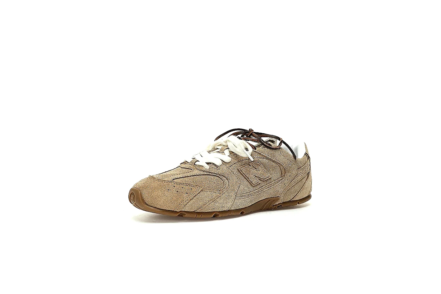 New Balance tan suede-textured low runner side view with gum outsole proof thumbnail 6