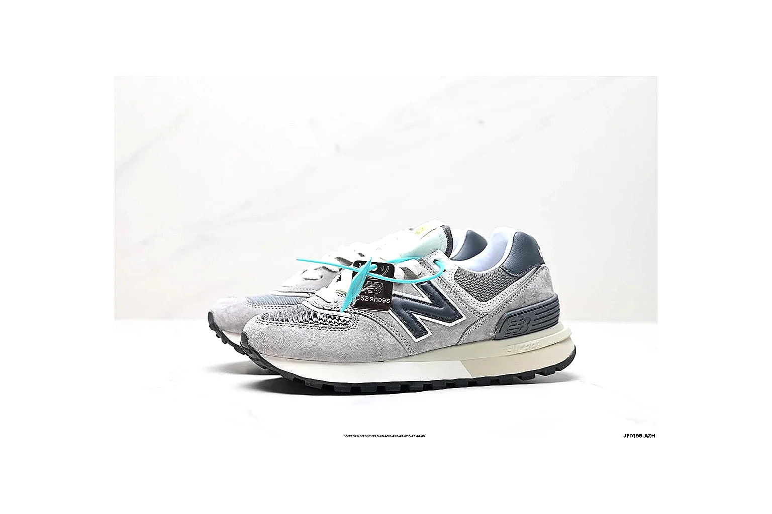 kakoscout.com New Balance Retro Runner Gray White comparison signal card six-photo gallery thumbnail 3