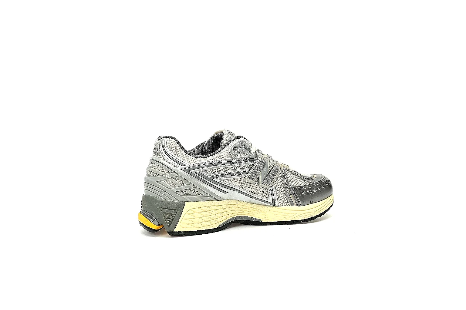 Kako Scout comparison images for New Balance Silver Gray Runner thumbnail 3