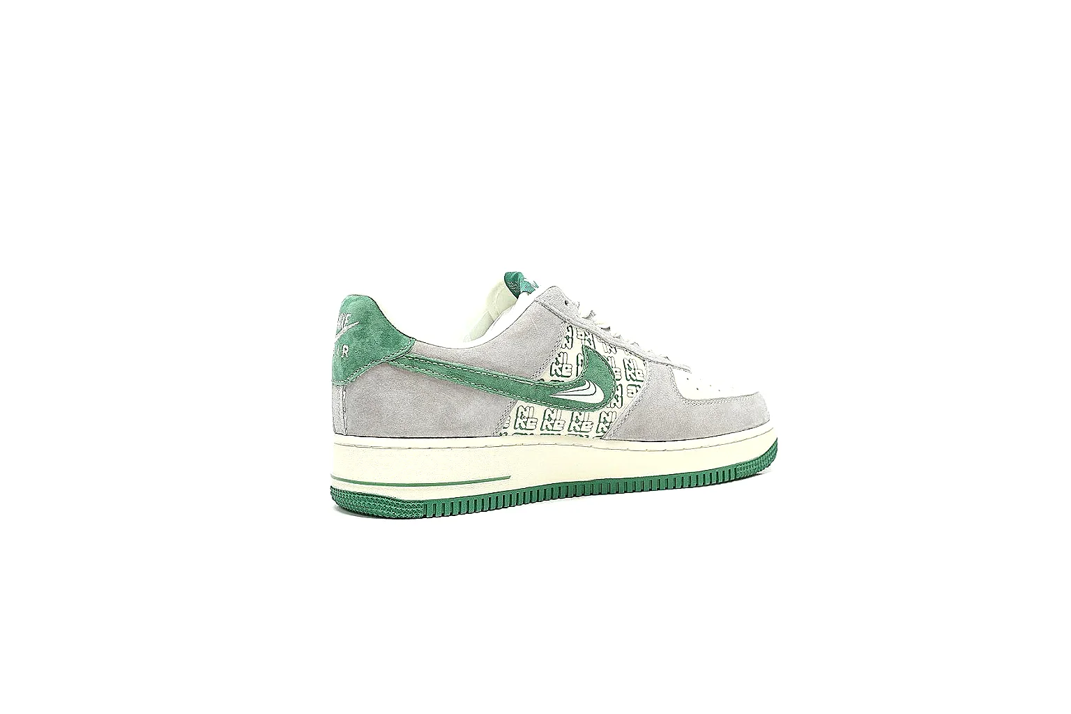 Nike AF1 Low grey green side and outsole proof for price and QC comparison thumbnail 6