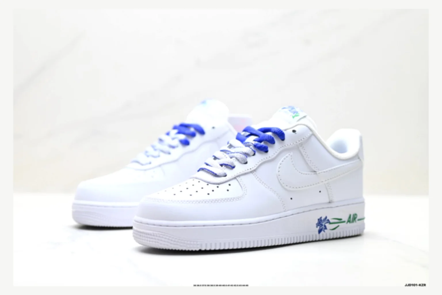 Nike Air Force 1 Silver Gray Low Top comparison proof image SKU 1182167439 thumbnail 3