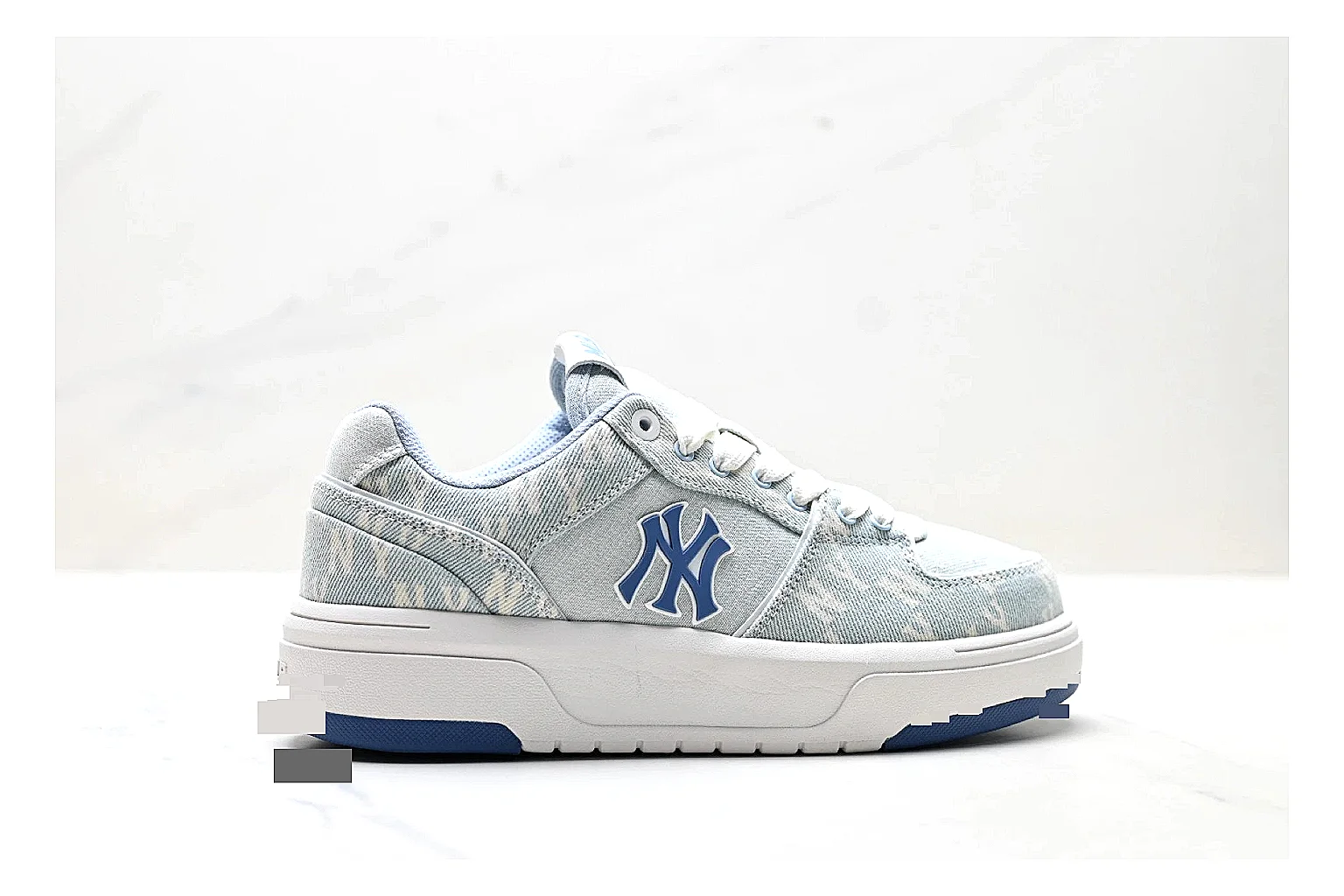 kakoscout.com Nike Air Force 1 White Blue comparison signal card six-photo gallery thumbnail 2