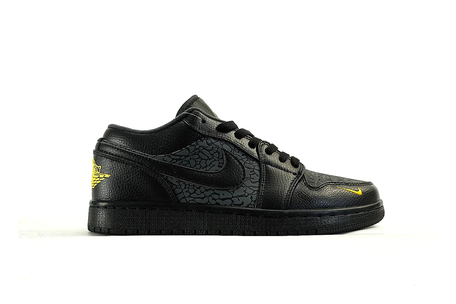 Nike Air Force low Black Yellow 2118 comparison signal note six-photo gallery thumbnail 2