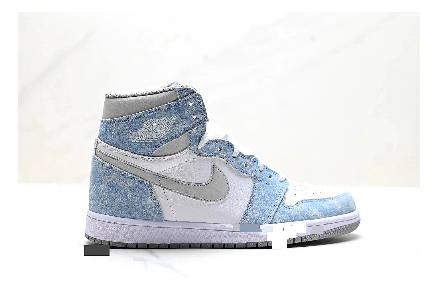 kakoscout.com Nike Air Jordan Blue White comparison signal card six-photo gallery thumbnail 2