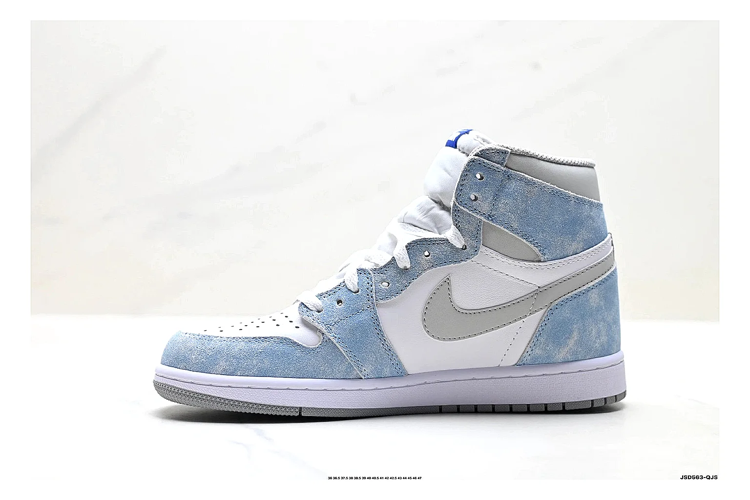 kakoscout.com Nike Air Jordan Blue White comparison signal card six-photo gallery