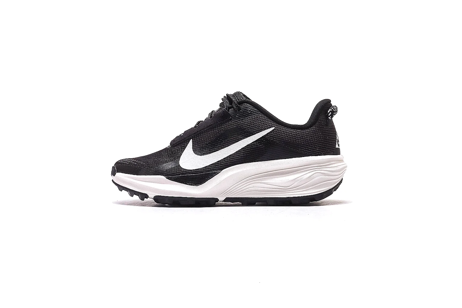 Nike Air Max runner Black White 8628 comparison signal six-photo gallery thumbnail 2