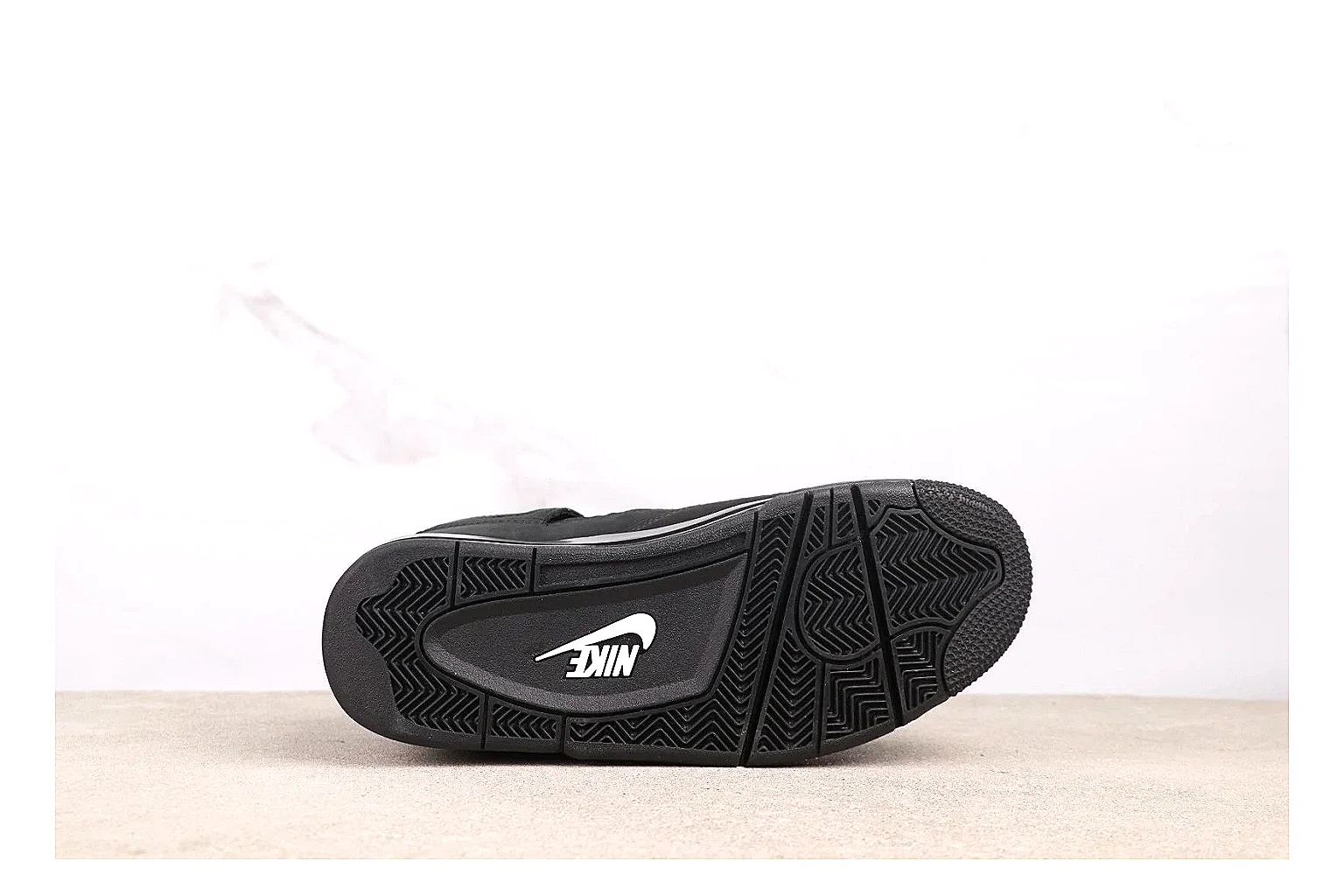 kakoscout.com Nike Air Max Black comparison signal card six-photo gallery