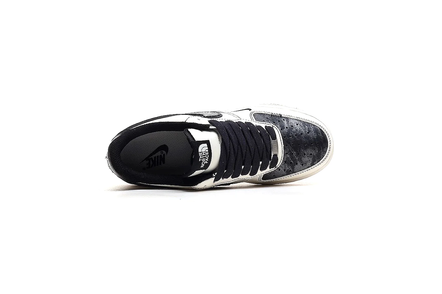 kakoscout.com Nike Air Max White Black Blue 3452 white-black-blue runner image thumbnail 3