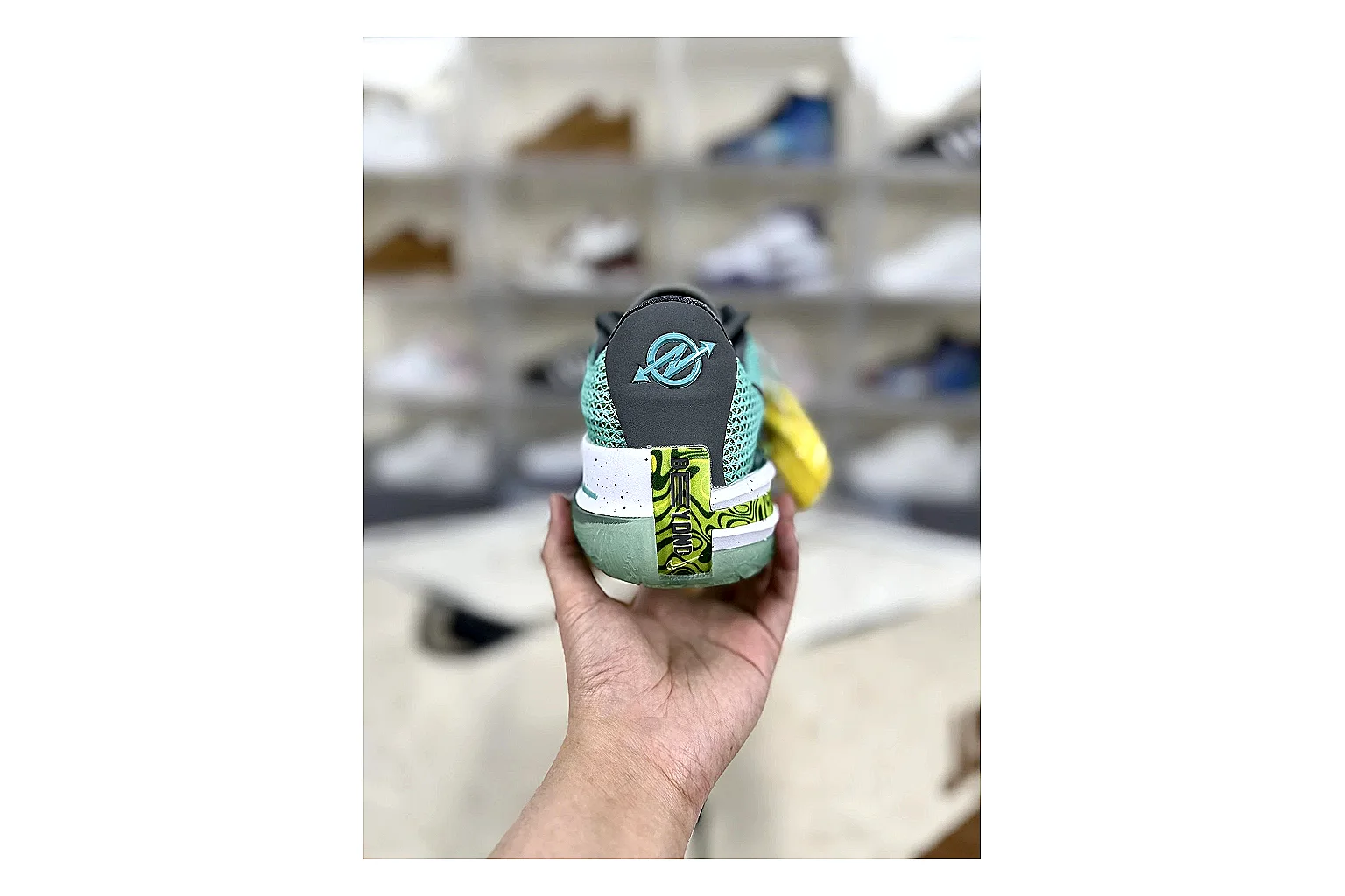 Nike Air Zoom Gt Cut Mixed Sneakers comparison signal image SKU 1194925190 thumbnail 3