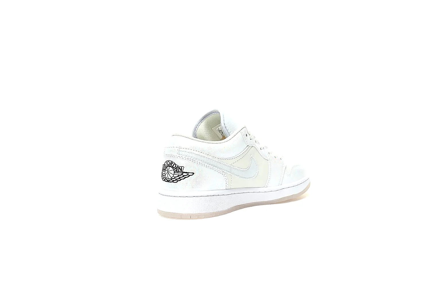 Kako Scout comparison images for Nike All White Low Court thumbnail 2
