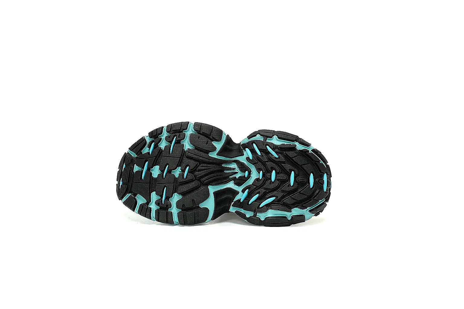 Kako Scout comparison images for Nike Aqua Chunky Runner thumbnail 3