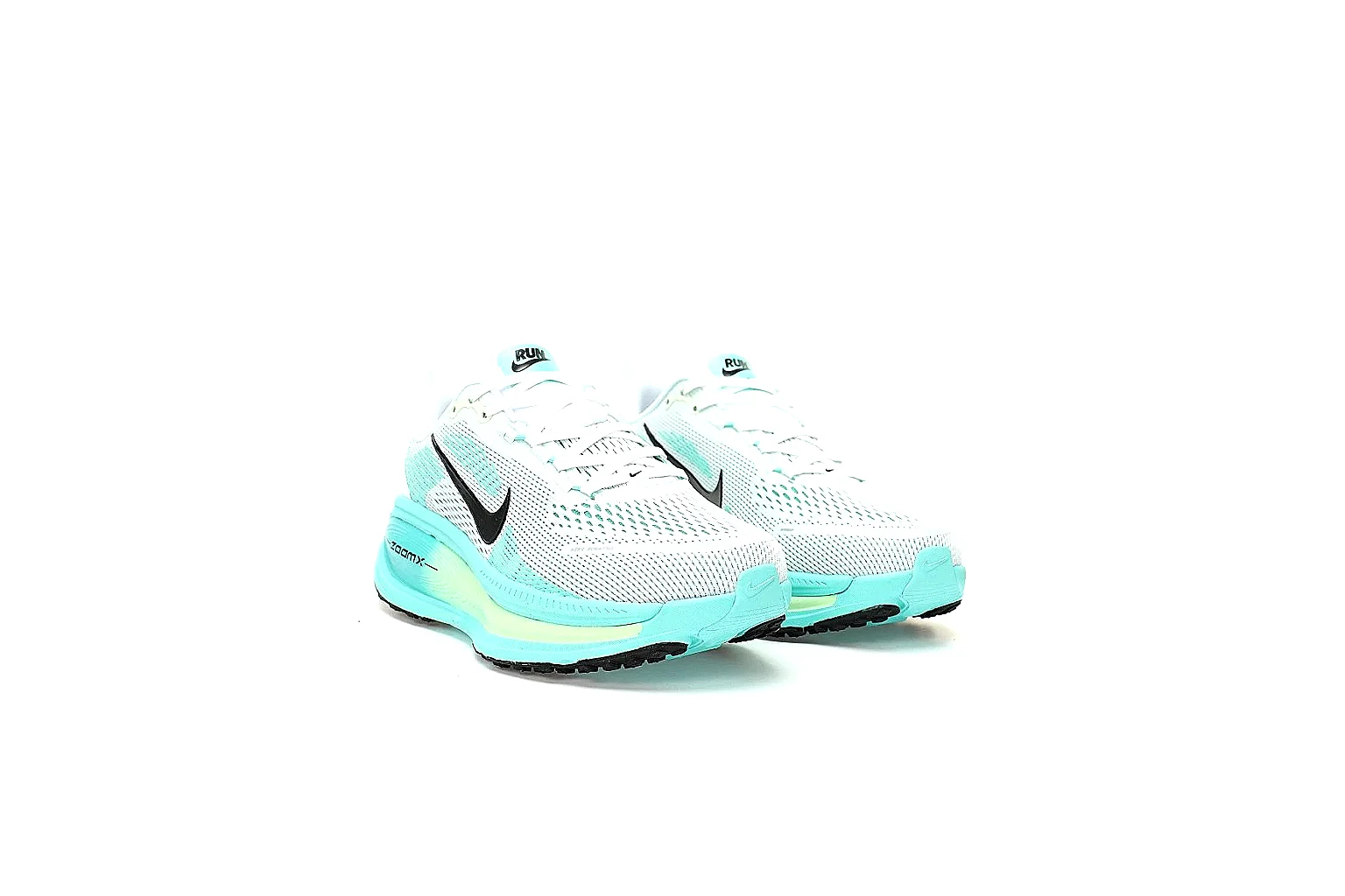 Kako Scout comparison images for Nike Aqua Low Runner thumbnail 5