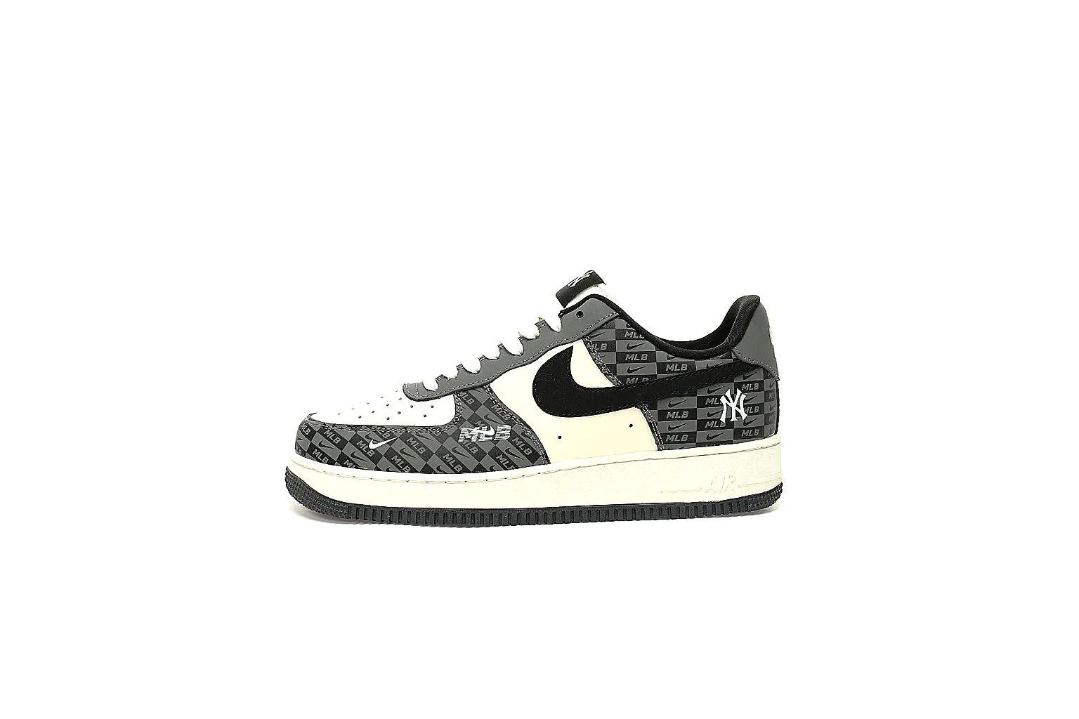 Kako Scout comparison images for Nike Black Cream Low Court