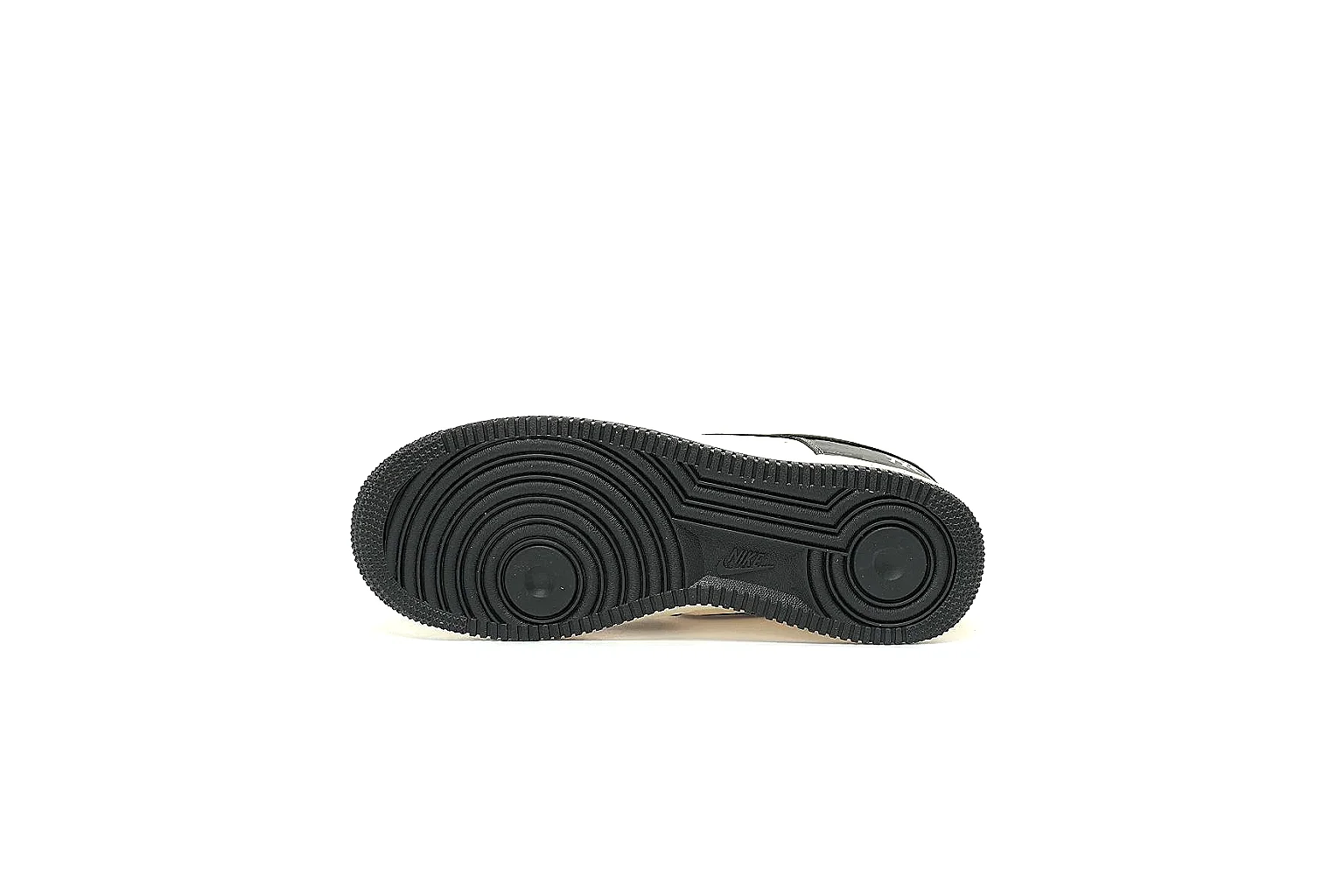Kako Scout comparison images for Nike Black Cream Low Court thumbnail 3