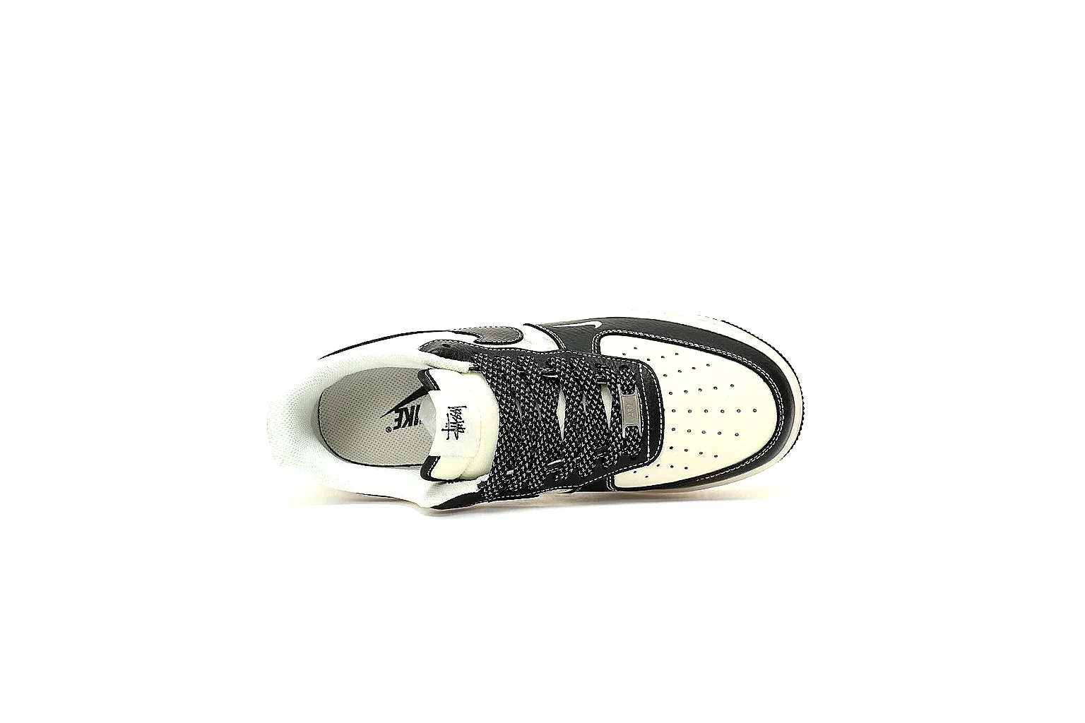Kako Scout comparison images for Nike Black Cream Low Court