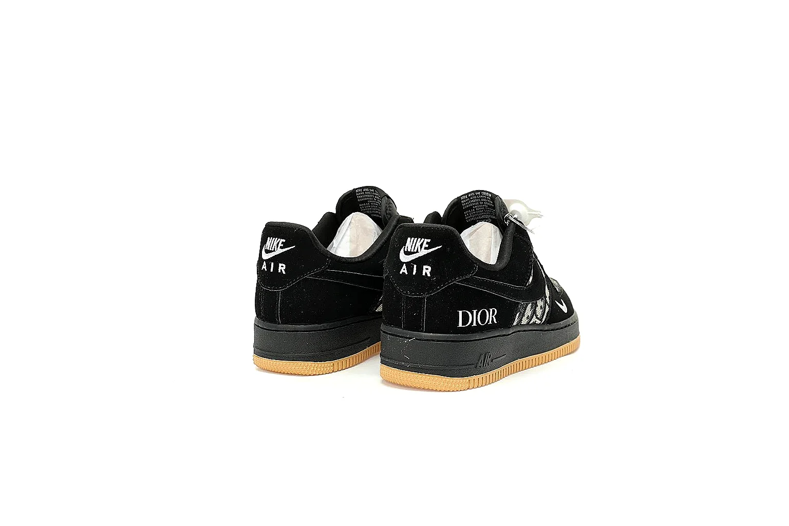 Kako Scout comparison images for Nike Black Gum Low Court thumbnail 5