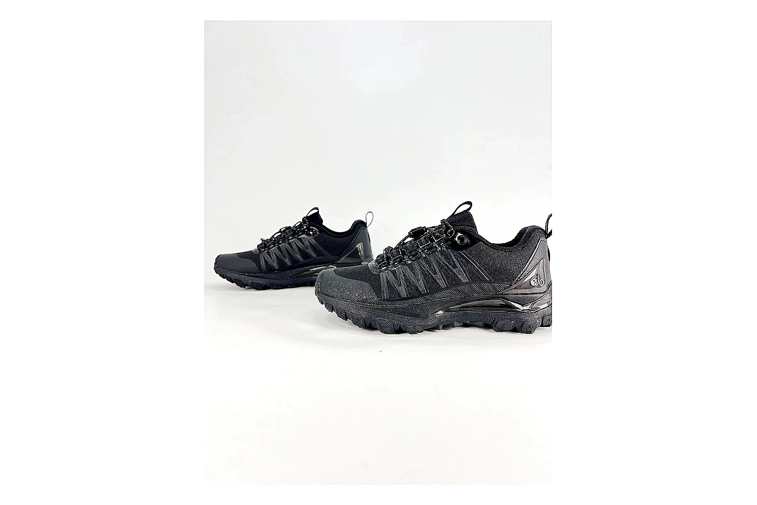 kakoscout.com Nike Black Runner Black comparison signal card six-photo gallery thumbnail 4