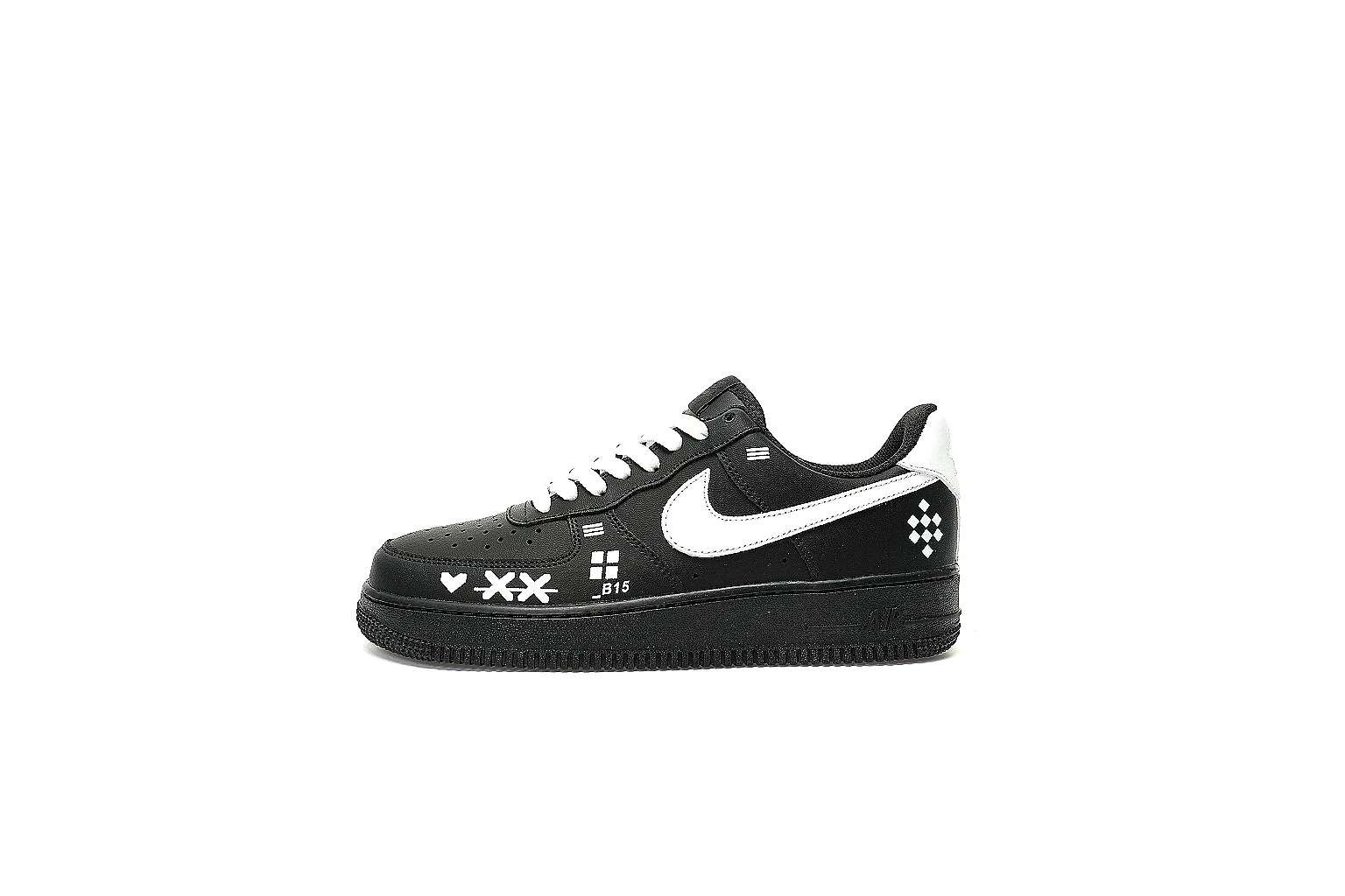 Kako Scout comparison images for Nike Black White Low Court thumbnail 2