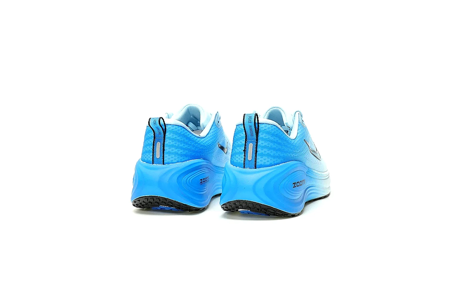 Kako Scout comparison images for Nike Blue White Retro Runner Sneaker thumbnail 5