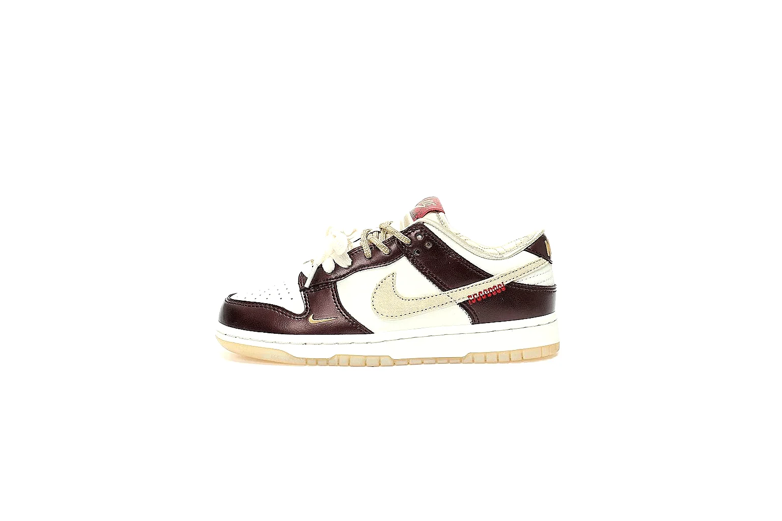 Kako Scout comparison images for Nike Brown Cream Low Court