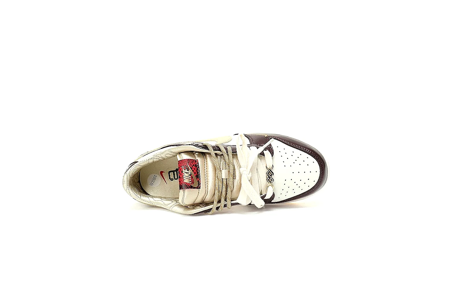 Kako Scout comparison images for Nike Brown Cream Low Court thumbnail 3