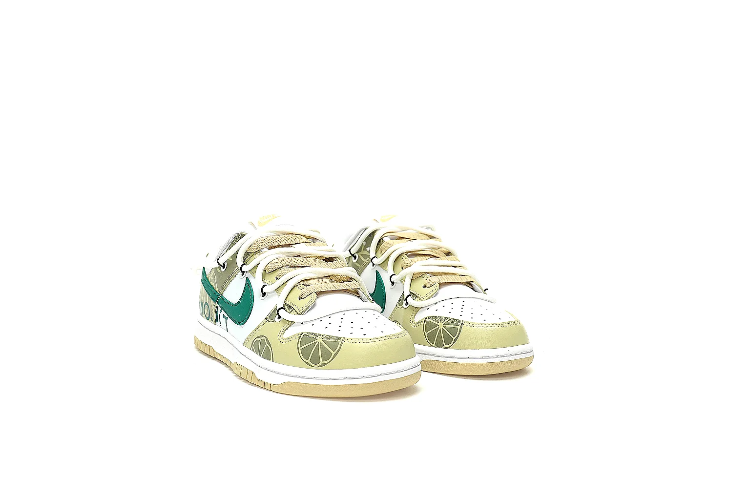 Kako Scout comparison images for Nike Camo Green Low Court Sneaker thumbnail 5
