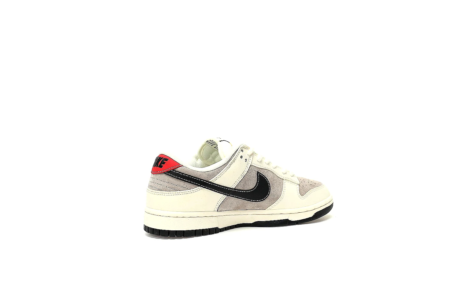 Kako Scout comparison images for Nike Cream Black Low Court Sneaker thumbnail 2